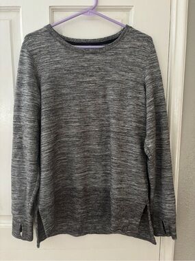 L.L.Bean Gray Heathered Crew Neck Pullover Sweater Knit Logo Long Sleeve M